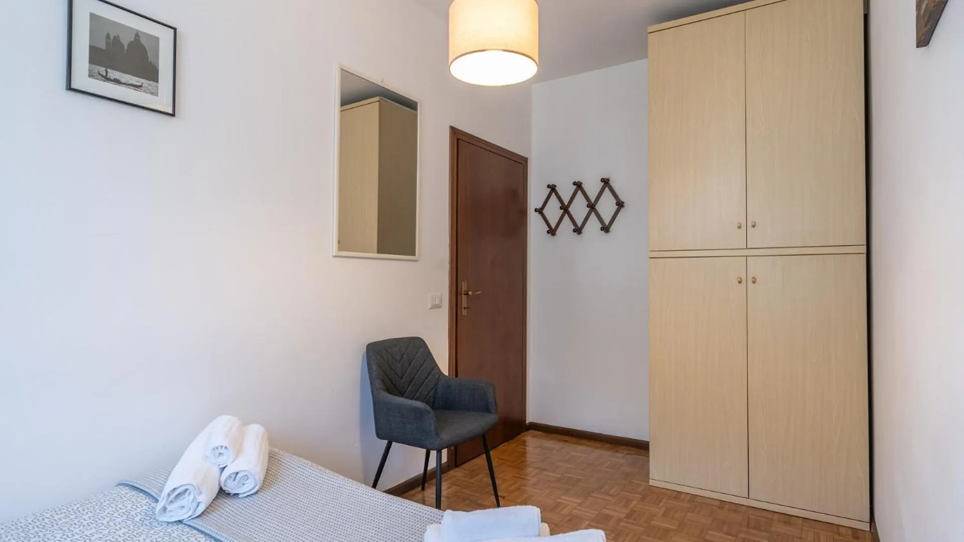 Apartment Valley Hideaway With Private Garden Near Como Lake Taceno